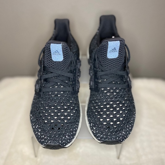 ultraboost clima triple black